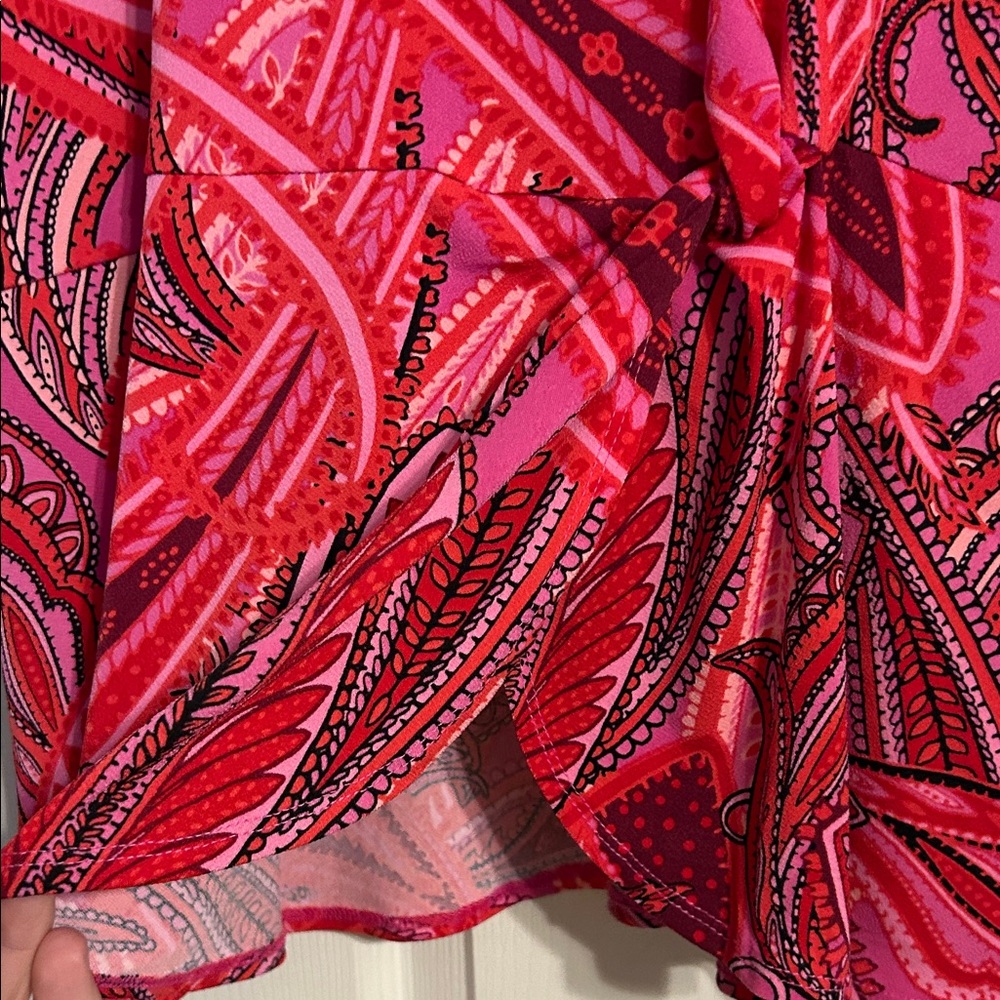 INC International Concepts Red Pink Paisley Blouse NWT 2X Stretch Pullover - Picture 8 of 10